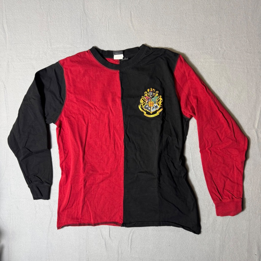 Harry Potter Universal Orlando Red Black Split Long‎ Sleeve Shirt Potter Medium